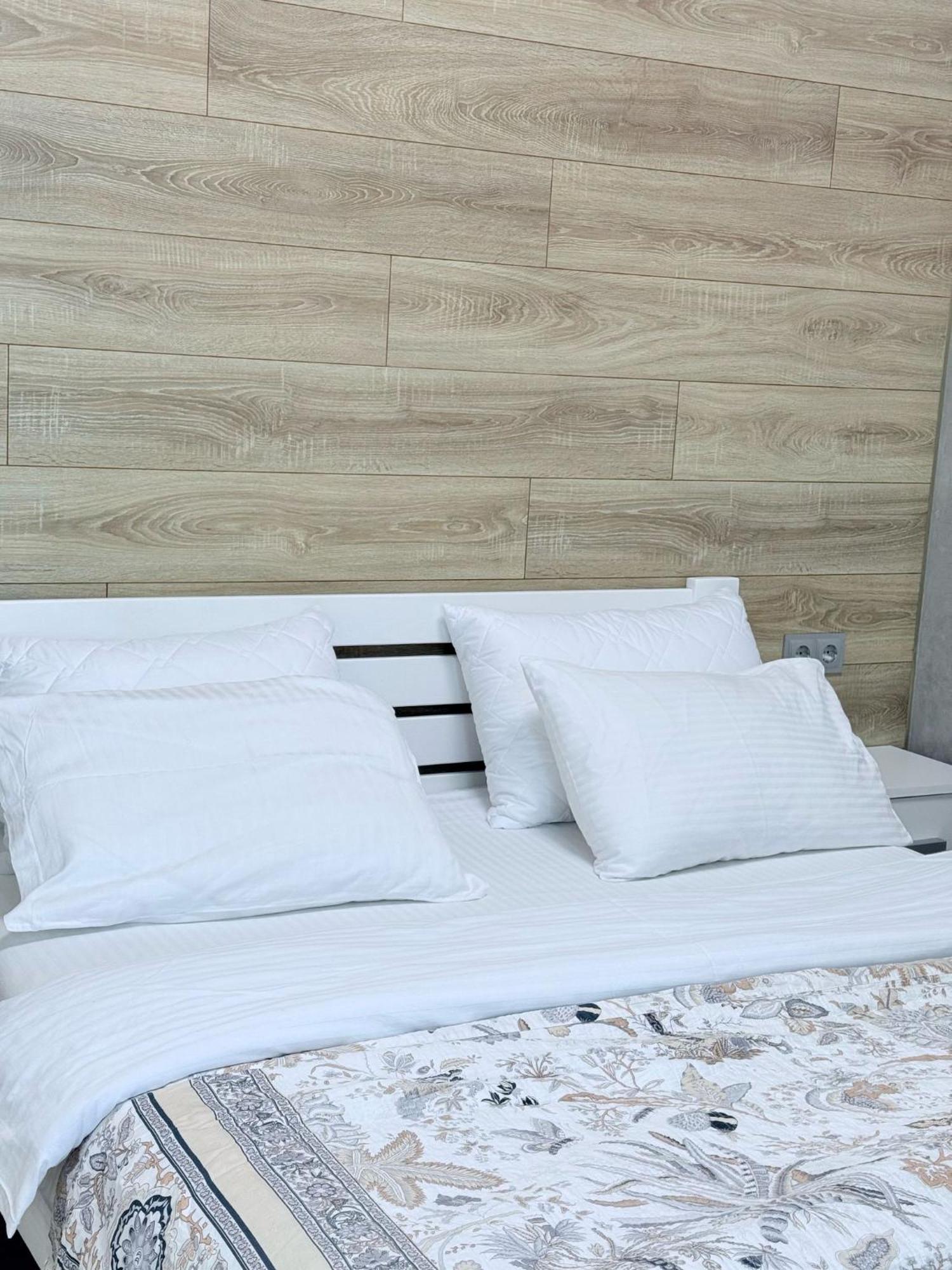 Gagarin Plaza Apartments Odesa Exterior photo